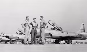 Bí ẩn hơn 70 năm vụ tiêm kích Mỹ truy đuổi UFO năm 1952 - Kỳ 1