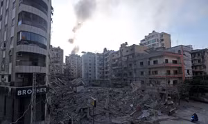 Một thành viên cấp cao Hezbollah thoát chết sau vụ không kích của Israel