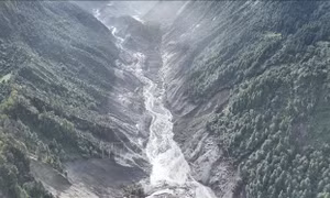 Khí hậu nóng lên, các vùng núi như Nepal đối mặt nguy cơ mới