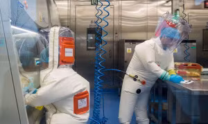 Rất khó có khả năng virus SARS-CoV-2 rò rỉ từ phòng thí nghiệm Vũ Hán