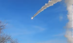 Video Nga phóng tên lửa phá kho vũ khí phương Tây gửi cho Ukraine