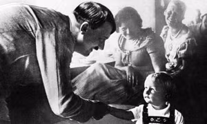 Cuộc sống đời thường của trùm phát xít Adolf Hitler - Kỳ 1