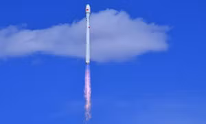 SpaceSail và Starlink: Cuộc cạnh tranh mới trên quỹ đạo Trái Đất