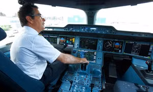 Các hãng hàng không muốn chuyến bay chỉ có một phi công để cắt giảm chi phí