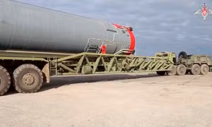 Video Nga triển khai vũ khí siêu vượt âm Avangard