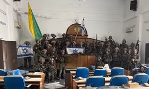 Binh sĩ Israel chiếm tòa nhà lập pháp ở Dải Gaza