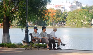 Thời tiết ngày 28/9: Bắc Bộ nắng, Trung Bộ có mưa trên toàn miền