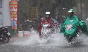 Thời tiết ngày 4/7: Bắc Bộ có mưa dông diện rộng, Thanh Hóa đến Phú Yên nắng nóng