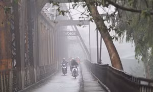 Thời tiết ngày 12/4: Đông Bắc Bộ có mưa phùn và sương mù