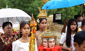 Đồng bào Khmer đón Tết Chôl Chnăm Thmây tại Hà Nội