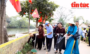 Lan tỏa thông điệp du lịch xanh từ Làng cổ Đường Lâm