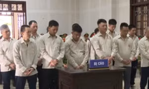 Tuyên 5 án tử hình đường dây mua bán 148 bánh hêrôin 