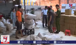Bình Phước tạm giữ 13 tấn hàng không rõ nguồn gốc