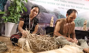 Ấn tượng nghề đan lát Cơ Tu