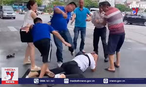 Hà Nội chỉ đạo điều tra vụ phóng viên bị hành hung