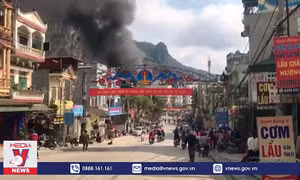 Đốt lửa hun thịt, một nhà hàng bị thiêu rụi