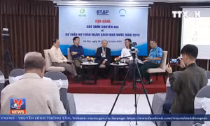 Chuyên gia: 'Ngân sách hầu như không có nguồn để trả nợ'