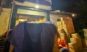 Hà Nội: Khởi tố đối tượng làm giả 6 tấn kẹo trẻ em tại xã La Phù
