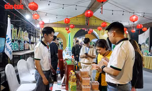 Hà Nội lan tỏa giá trị văn hóa qua Liên hoan Ẩm thực và Du lịch làng nghề 2025