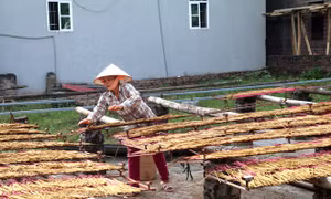 Thời tiết ngày 18/4: Nắng nóng trên cả nước, có nơi 37 độ C