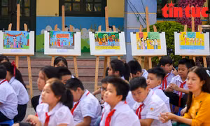 Trao giải cuộc thi vẽ 'Bảo vệ gấu Việt Nam'
