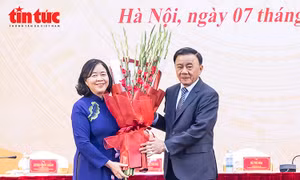 Bà Bùi Thị Minh Hoài được hiệp thương cử giữ chức Chủ tịch Ủy ban Trung ương MTTQ Việt Nam khóa X