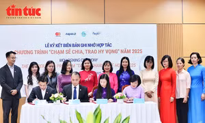 Hành trình nhân ái chăm lo sức khỏe phụ nữ có hoàn cảnh khó khăn