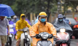 Thời tiết ngày 19/8: Bão số 4 suy yếu, mưa giông ở nhiều nơi