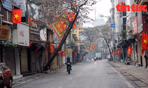 Hà Nội thanh bình, sâu lắng ngày mùng 1 Tết Quý Mão