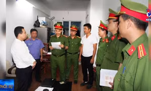 Khởi tố cán bộ liên quan đến đề án người Ơ Đu