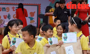 Lễ trao giải vẽ trang trí Bảo vệ Gấu
