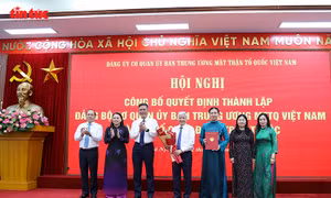 Công bố Quyết định thành lập Đảng bộ Cơ quan Ủy ban Trung ương MTTQ Việt Nam