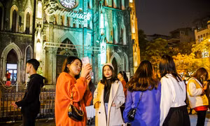 Nhà thờ Hà Nội rực rỡ chờ đón Giáng sinh