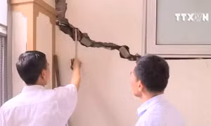 Đùn đẩy trách nhiệm trong sự cố lún nứt ở khu đô thị Văn Phú