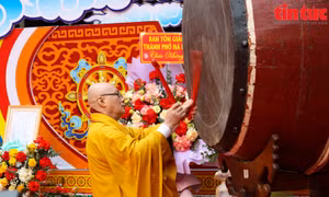 Lễ hội Chùa Hương 2025: Sử dụng vé điện tử tích hợp cả vé thắng cảnh và xuồng đò 