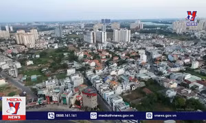 Mặt bằng giá đất, chung cư vẫn cao