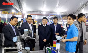 Hà Nội kích cầu tiêu dùng qua hội chợ Made in Vietnam 2025