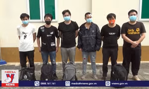 Lạng Sơn bắt nhóm đối tượng đón người nhập cảnh trái phép