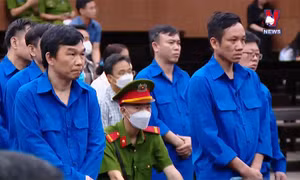 Tuyên phạt Cựu Chủ tịch UBND tỉnh Bình Thuận 5 năm tù