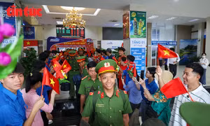 Hơn 560 chiến sĩ cơ động hành quân ra Hà Nội thực hiện nhiệm vụ đặc biệt A80