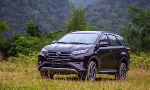 Triệu hồi gần 1.600 xe Toyota Rush tại Việt Nam