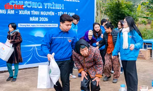 Tuổi trẻ Thủ đô mang “Đông ấm - Xuân tình nguyện - Tết sẻ chia” đến Phú Thọ