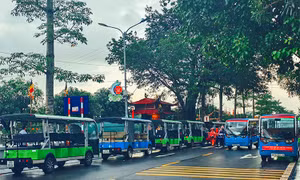Nâng cao quản lý xe điện, đò chở khách tại danh thắng Hương Sơn
