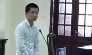 Đâm chết người chỉ vì bị nhắc khi vượt đèn đỏ