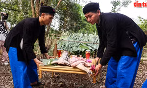 Tái hiện Lễ cầu mưa của dân tộc Lô Lô