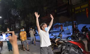 Hà Nội dỡ bỏ phong tỏa ổ dịch lớn nhất tại quận Thanh Xuân