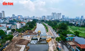 Đập dâng cầu Quang 'van điều tiết' cho dòng sông Tô Lịch