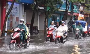 Thời tiết ngày 25/7: Mưa lớn diện rộng ở vùng núi và Trung du Bắc Bộ