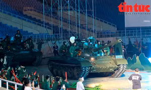 Hai chiếc xe tăng T54 xuất hiện trong chương trình 'Hẹn ước Bắc - Nam'