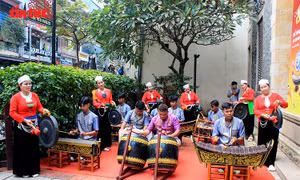 Chiêng Mường, nhạc ngũ âm Khmer hiện diện giữa lòng Hà Nội